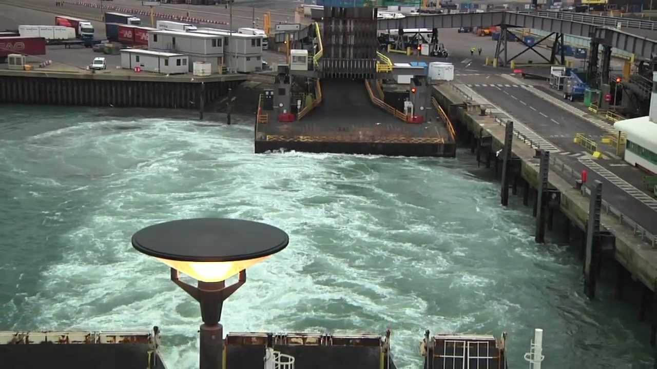 The Albion's Steve Bancroft cooked up a plan for an article involving some portable transitions made by Rob Ridge, a van, some tools, Portugal & Geoff Slattery. These ingredients would hopefully result in making spots out of nothing at some epic locations. <br /> <br /> You'll find out that is didn't all go quite to plan by reading the full article in Albion #7, 30ft gaps, black eyes and women whose eyes sink ships were only the start, but Geoff's spirit turned what could have been a long and painful exercise into something quite unique. This video has footage from all the photos and behind the scenes action showing what it took to get that magazine article done.<br /> <br /> 'It's been one of those weeks for me, you have those weeks where nothing goes right, where there's nothing you can do but roll with the punches' - Geoff Slattery<br /> <br /> The Albion<br /> http://thealbion.cc/<br /> Download for your computer here:<br /> http://unitedbikeco.com/videos/geoff-slattery-rolling-with-the-punches<br /> More Geoff here:<br /> http://unitedbikeco.com/team/geoff-slattery/