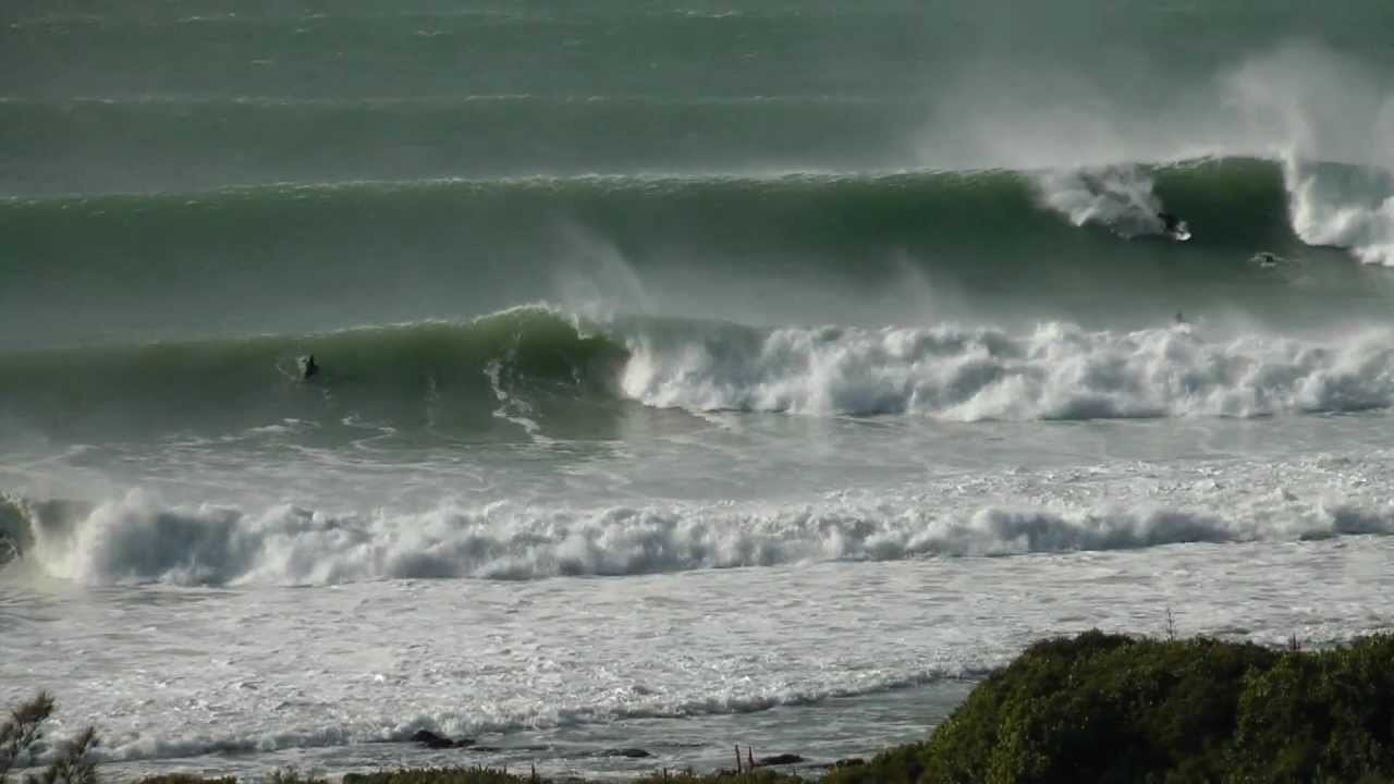 15 July 2012 Jon Jon gets a dream wave.