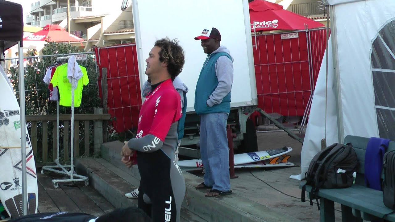 90 seconds at the Mr Price Pro, Ballito Bay. <br /><br />The ocean mightn't have delivered what it's usually capable of doing in this particular KZN holiday town. But the surfers certainly did.<br /><br />Even in the onshores, the boys flipped the lumpy burgers like spatulas.<br /><br />Check this clip from the surfers area, from the Pros hot potato cam. <br /><br />{And special congratulations must go to Glen Micro Hall, not only is he far and away the funniest surfer in the Twittersphere, he is also looking damn good to qualify for the big league next year. }