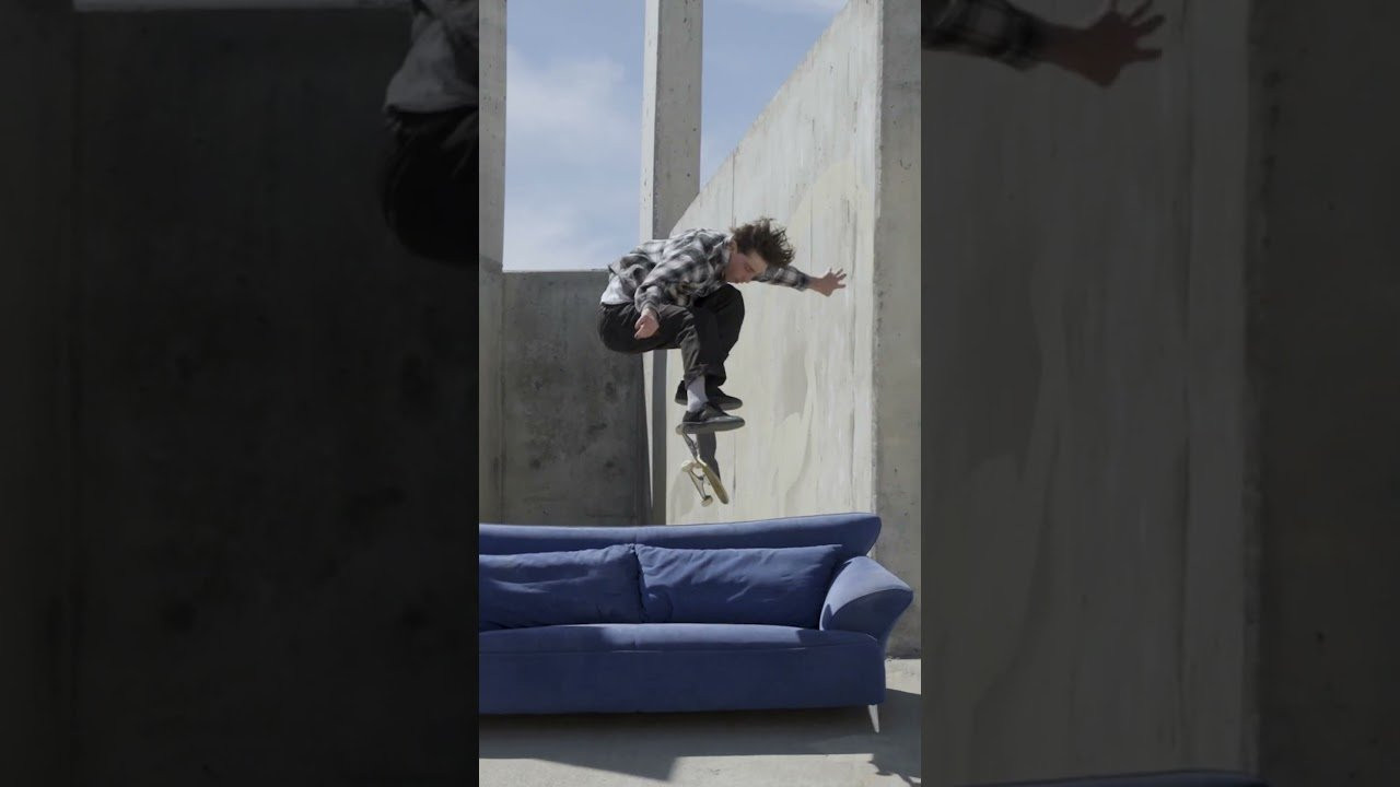 TYSON BOWERBANK | KICKFLIP IN VEGAS 🎰🎰🎰 #skateboarding #ytshorts #ytshortsvideo <br />. <br />.<br />.<br />WEBSITE<br />https://www.2centsskateboards.com<br /><br />INSTAGRAM<br />https://www.instagram.com/2centsskate/
