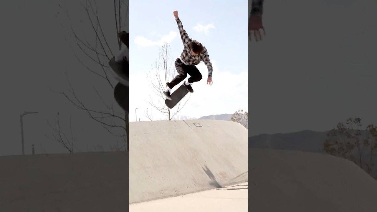 Tyson Bowerbank "Obverse" video part #skate #skateshorts #skateboarding #skateboard<br />. <br />.<br />.<br />WEBSITE<br />https://www.2centsskateboards.com<br /><br />INSTAGRAM<br />https://www.instagram.com/2centsskate/