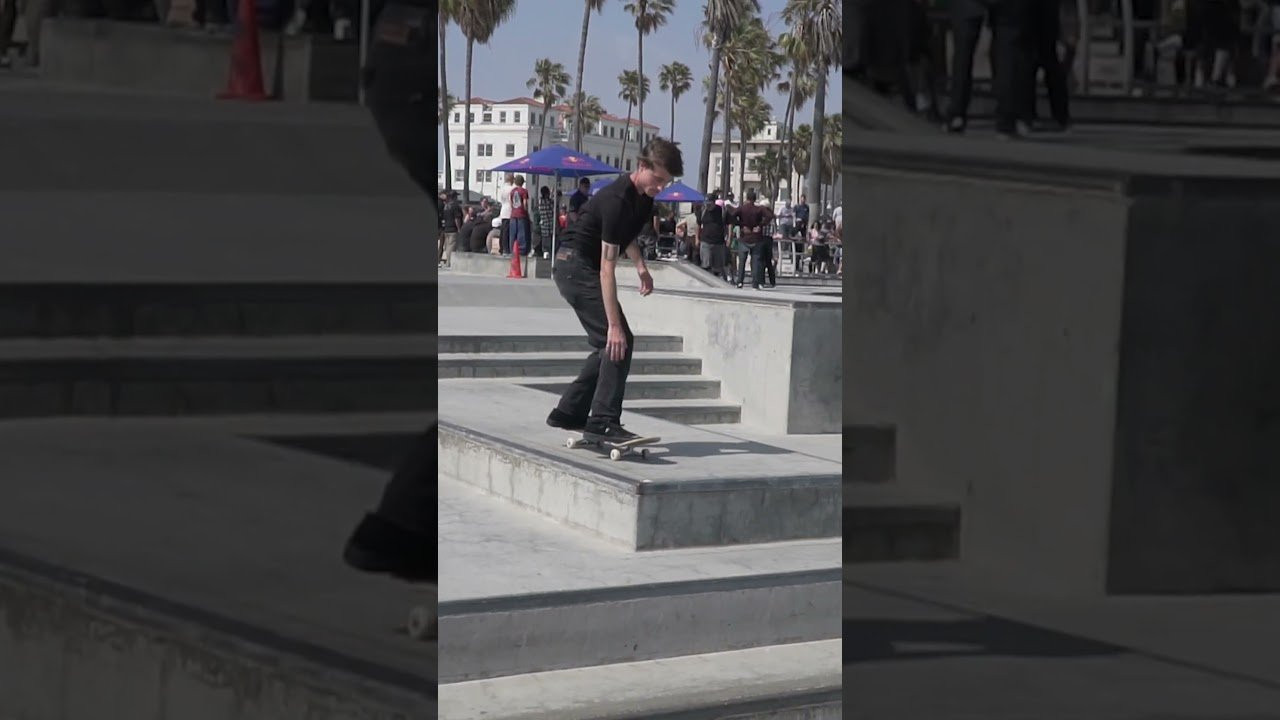 Tyson Bowerbank crushing it at the #redbull Origin contest in #venicebeach #skateboarding #skate #shorts <br />. <br />.<br />.<br />WEBSITE<br />https://www.2centsskateboards.com<br /><br />INSTAGRAM<br />https://www.instagram.com/2centsskate/