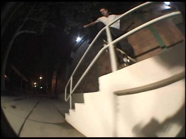 DIGITAL SKATEBOARDING THROWBACK CASEY RIGNEY<br />by Digital Skateboarding<br />Casey Rigney from Digital 11 SANE 2004.<br />digitalskateboarding.com<br />Instagram:<br />@skateboarding<br />@dirtyklips