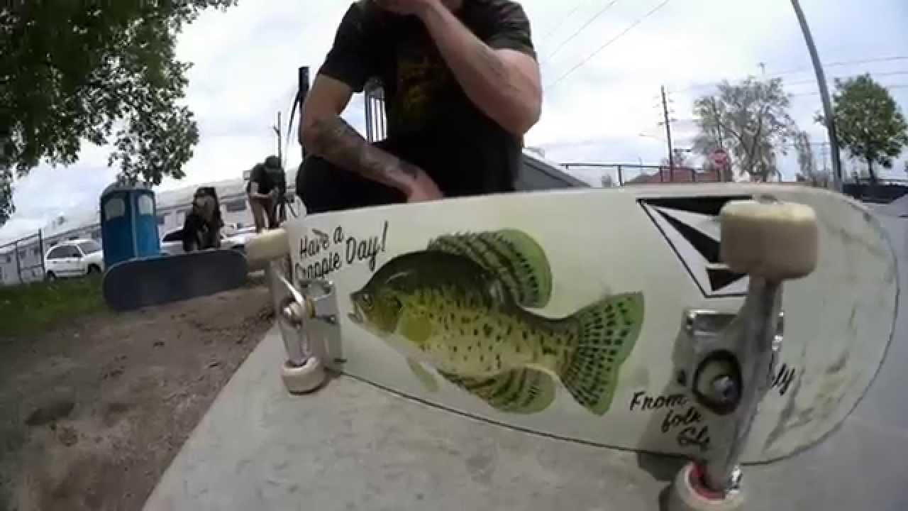 The 303 Boards Team out skating having a "Crappie" day. Featuring: Mike Marks, Angel Ramirez, Cody Bergin, Greg Piloto, Mikey Lentz. Filmed and Edited by Charlie Davidson.
