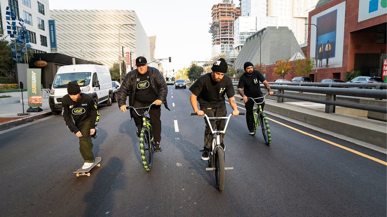 A collab 25 years in the making. CULT founder Robbie Morales breaks down his history with Keith Hufnagel for the HUF x CULT capsule, complete with a custom HUF Cruiser bike. <br /><br />The HUF x CULT capsule is available now: https://www.hufworldwide.com/huf_en_us/collabs/huf-x-cult-bikes