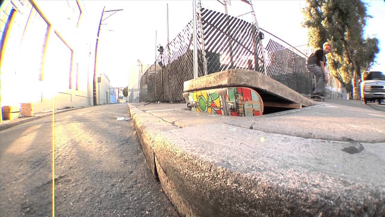 Finland's finest, Marius Syvanen is a straight up ripper! In celebration of his new 53mm 101a wheel, here's two minutes of all around shredding for Strange Notes and OJ's. Yeah Bob!<br /><br />Stay Social:<br />https://www.facebook.com/strangenotes87<br />https://twitter.com/strangenotes<br />http://instagram.com/strangenotes