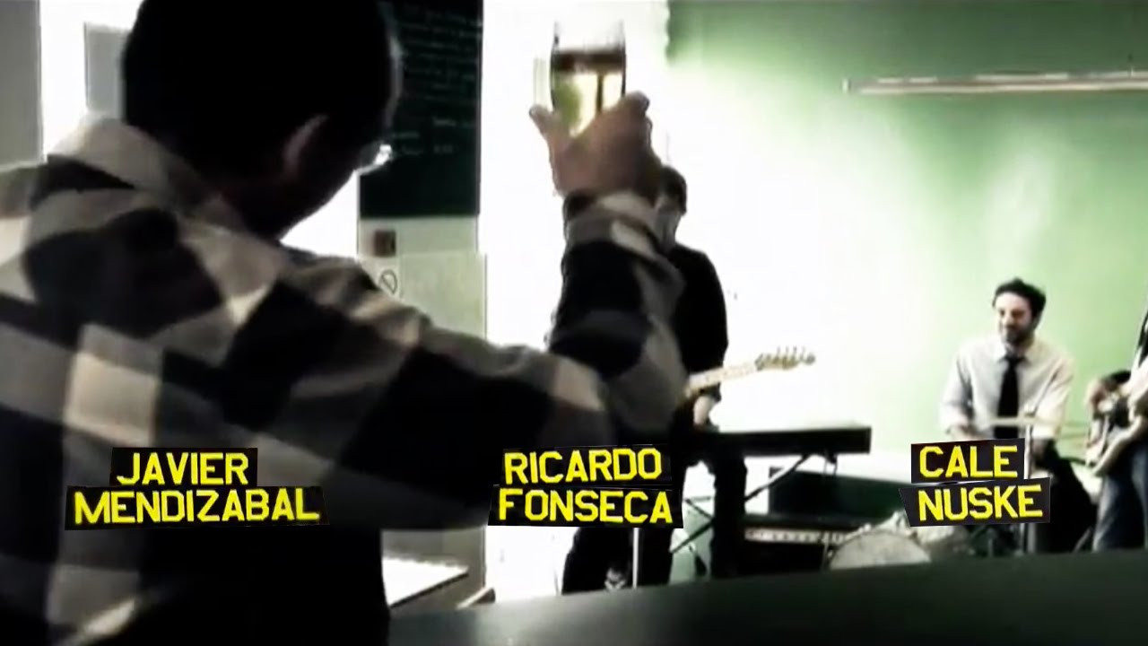 Part in the Clé video-<br /> Javier Mendizabal/Ricardo Fonseca/Cale Nuske<br /> Music : Mr Day<br /> www.myspace.com/mrdaylive