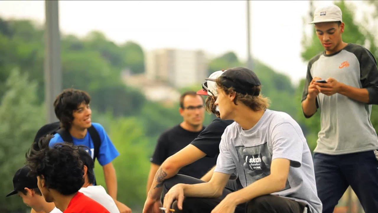 Filmed and edited by Boris Proust