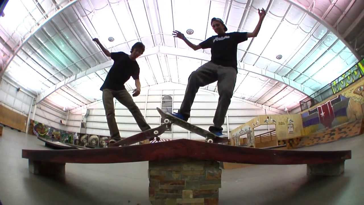 Better late than never - this is a lost edit Roger Bagley found in his hard drive. Enjoy happy holidays & yes, Daniel Espinoza has got it like that. Special guest & powerhouse Nick Dompierre!
