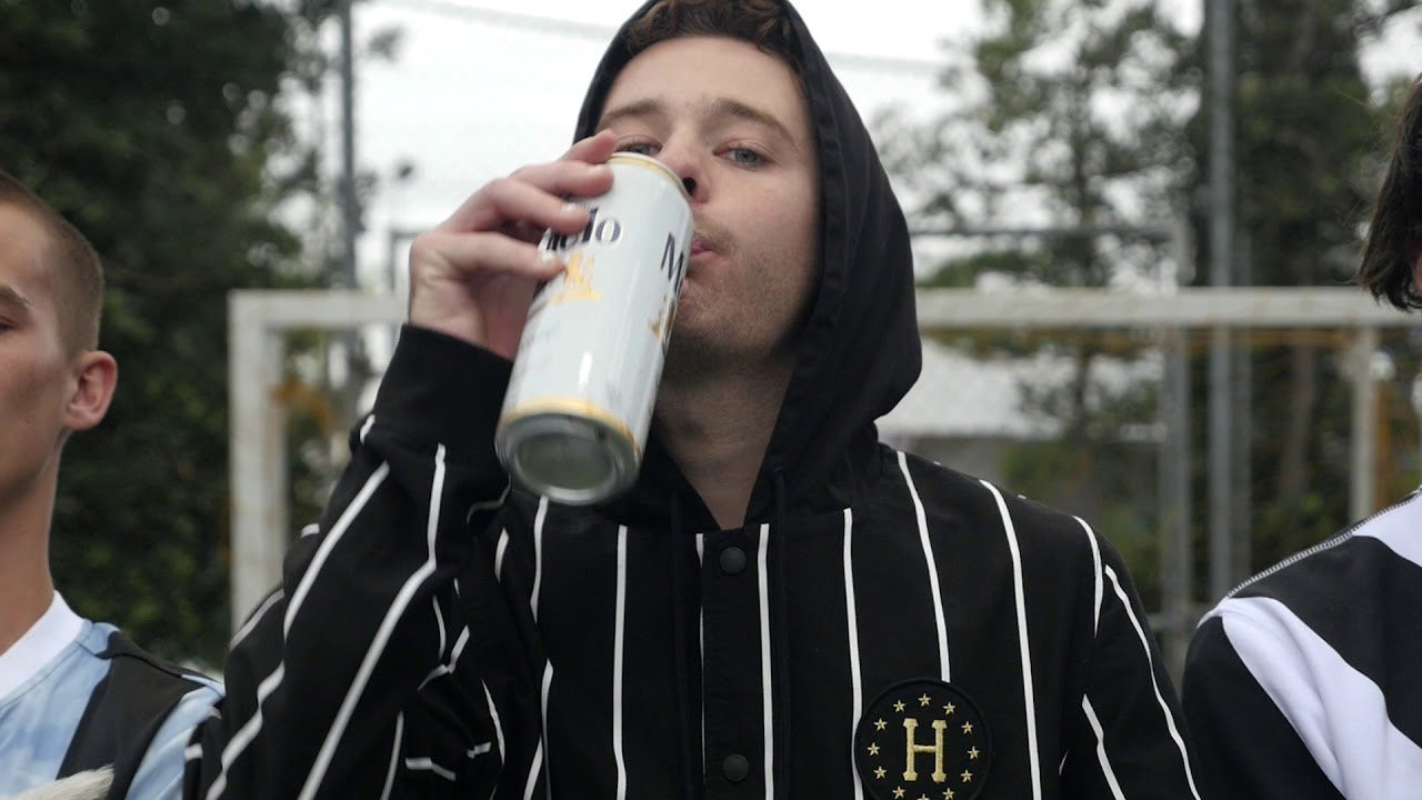 The HUF Dirtbag Crew kicks things off this May with the DBC Football Club collection, celebrating the 2018 summer world soccer games. Our team of HUF hooligans take their antics to the field for a game of football done the DBC way. Featuring Keith Hufnagel, Hanni El Khatib, Remio, Jake Anderson, Dan Plunkett and Justin Drysen.<br /><br />Now available in stores and online at: https://goo.gl/V7zKwD