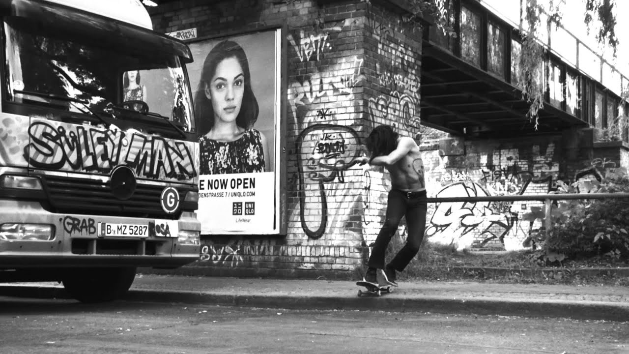 HUF Quality Footwear is proud to present Dylan Rieder's first signature shoe for the brand, the Dylan. Now available at hufworldwide.com and at your local HUF retailer.<br /><br />For more information, visit: http://www.hufworldwide.com/dylan<br /><br />Shot & Cut by Martin Reigel. Additional camera work by Russell Houghton & Cody Green.<br /><br />http://www.hufworldwide.com