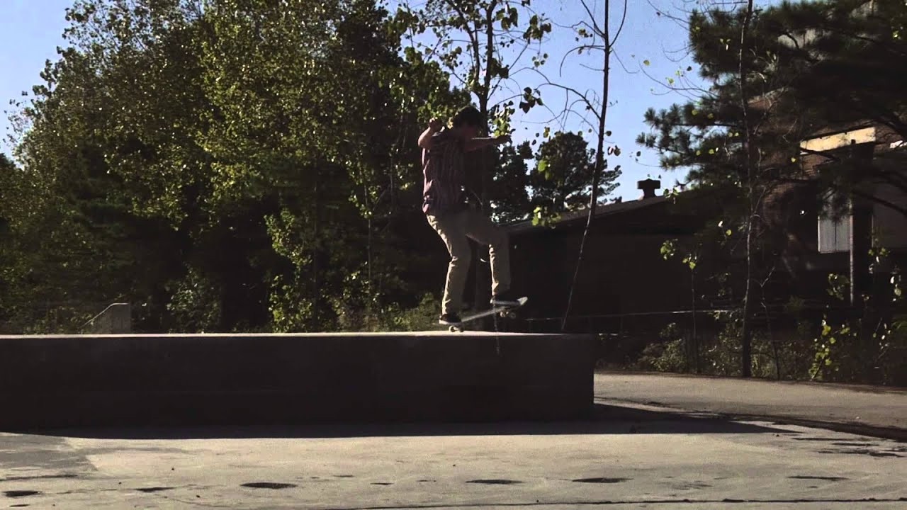 Commercial for HUF footwear, now available at hufworldwide.com & your local HUF retailers. #039 featuring Josh Matthews. Shot & cut by Martin Reigel.<br /><br />www.hufworldwide.com<br />www.store.hufworldwide.com