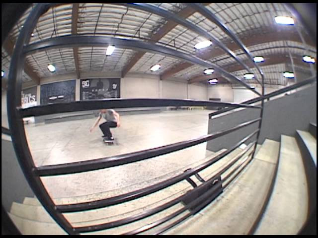 This bangin never saw daylight.. I told brad you've gotta biggestspin out of these tricks if you want this on the berrics and he just wouldn't listen.