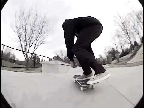 Zak rippin it on a cold day in Connecticut. <br />Filmed/Edited by Aaron Randi<br />http://ripndipclothing.com/
