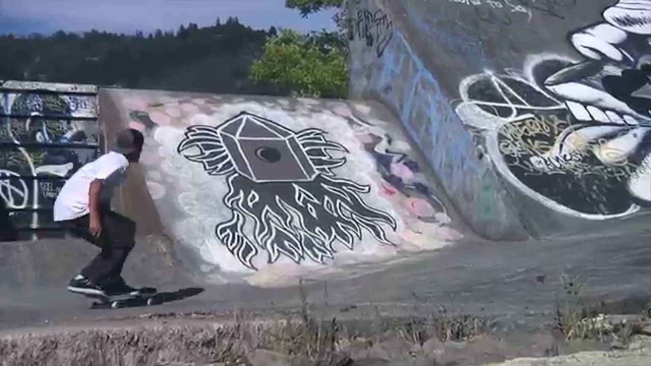 Emmanuel Guzman's pro deck from the Poker Dog series just dropped from Santa Cruz Skateboards. E-Man blazes through some crusty terrain, and makes it happen. This deck features medium concave: Not too steep or too flat. 100% North American Maple.<br /><br />Follow E-Man on Instagram!<br />@emangrizzle1<br /><br />SUBSCRIBE to the First Video Mag In Skateboarding!<br />http://bitly.com/SubscribeToStrangeNotes<br /><br />Stay Social!<br />https://www.facebook.com/strangenotes87<br />https://twitter.com/strangenotes<br />http://instagram.com/strangenotes