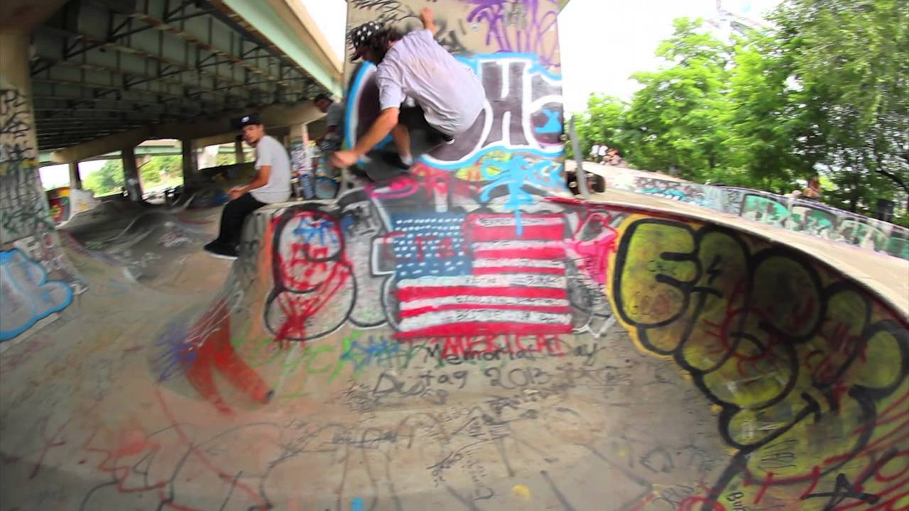 Crrrrunch! Willy Akers takes you through the Concrete Battlefield of FDR for Independent Trucks! Willy’s no stranger to riding big walls and fierce looking pool block. Accept No Substitutes! <br /><br />IndependentTrucks.com<br /><br />Stay Social!<br />https://www.facebook.com/strangenotes87<br />https://twitter.com/strangenotes<br />http://instagram.com/strangenotes