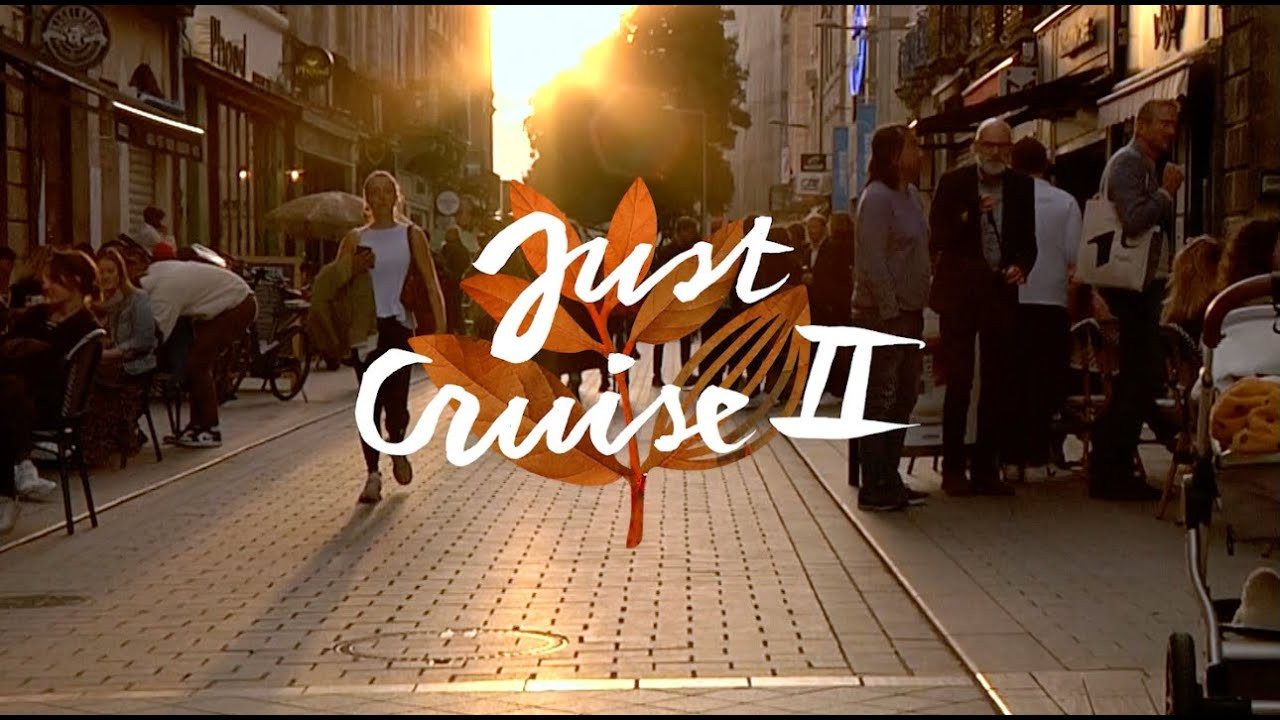 Sit back, grab a baguette and enjoy a cruise around France with Magenta local & worldwide affiliates. <br /><br />Featuring Jameel Douglas, Ruben Spelta, Ben Gore, Casey Foley, Glen Fox, Soy Panday, Shogo Zama, Leo Valls, Lui Araki, Mike Mag, Sergio Santoro, Vivien Feil, Florian Maillet, Jereme Jones, Jesse Narvaez, Jimmy Lannon & friends.<br /><br />Filmed by Andrea Dupre & Stephane "Feugs" Feugas<br /><br />DVD Available via<br />https://shop.magentaskateboards.com<br /><br />www.magentaskateboards.com<br />MAGENTA SKATEBOARDS - WORLDWIDE CONNECTIONS - 2023