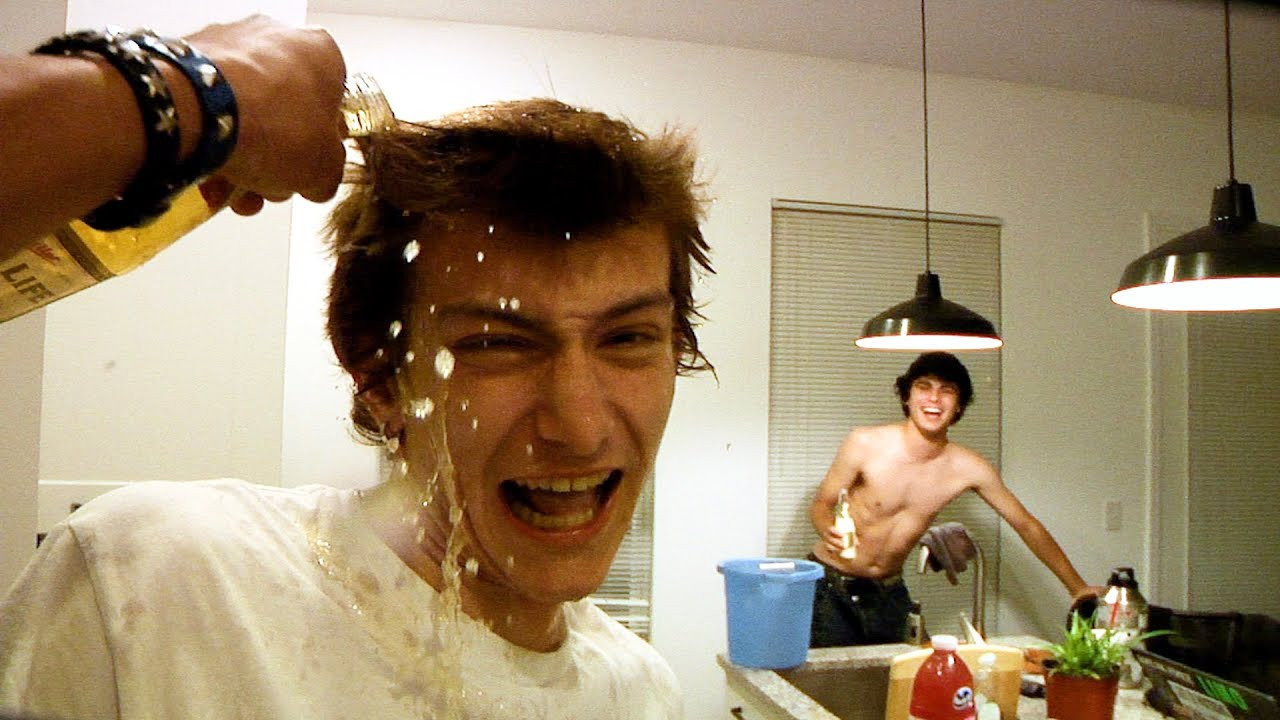 Today we are celebrating the release of “Genius 2“ by Carlo Campos. The video, a second outing for the G3nivs brand, and in our opinion it is a major step forward for everyone involved. Enjoy!<br /><br />Filmed and Edited by Carlo Campos.<br /><br />Check out the Place article here:<br />place.tv/genius-2-by-carlo-campos<br /><br />Or follow us on Instagram to stay up to date:<br />https://www.instagram.com/placemag