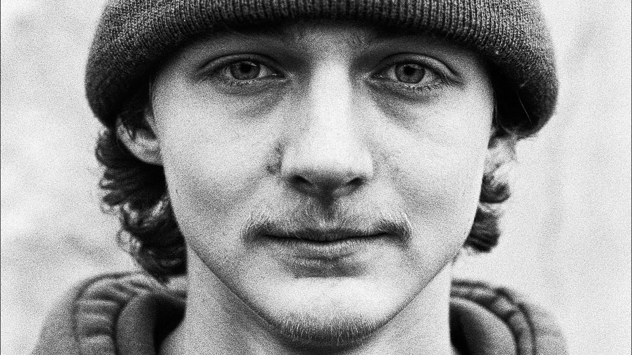 The second and for this year's last part of our "Unsigned Hype" series features a name you have probably not heard much about before. This part will change that and like us, you will enjoy the creativity that comes out of the head, arms, and legs of Leipzig's own Til Schweinitz.<br /><br />Film & Edit by Jonas Lieder & Sebastian Weiß.<br />All photos by Sebastian Adam.<br /><br />Check out the article here:<br />place.tv/til-schweinitz<br /><br />Or check us out on Instagram here:<br />www.instagram.com/placemag