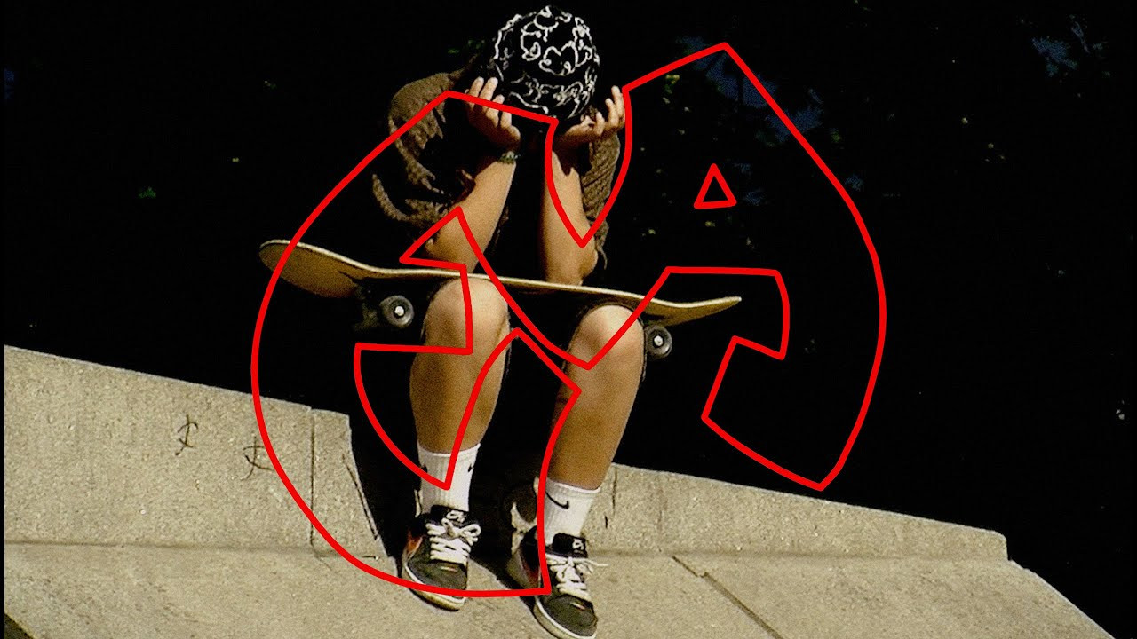 From London to Copenhagen to Stockholm, "Filma för fiveish" is the<br />latest videoclip by Eva Skateboards.<br />Filmed 2021-22<br /><br />Eva is based in Stockholm and operated by @sambucus & @juggaboltz,<br />together with a younger generation of skateboarders and creatives.<br /><br /><br />With:<br />Vilma Stål @vilmastal<br />Nicklas Beniam @nicklasbeniam<br />Hannah Bertram @hannahsbertram<br />Elias Mensi @elias_menzi<br />Adde Kamlid @addekamlid<br />Sebastian Dianoff @whazg00di<br />Gabbe Viking @gabkebab_<br /><br />Guests: Weskinen & Elliot<br /><br />Filmed and edited by: Per @sambucus<br />Additional filmers:<br />Henry @baeonci<br />Grant @grantdawsonn<br />George @clubdesportif<br />Sean @seanycinco<br />Rasmus @rasmus_noe<br /><br />Music by: Fergie, Per, Bone Thugs-N-Harmony & Servo<br />http://www.evaskateboards.com