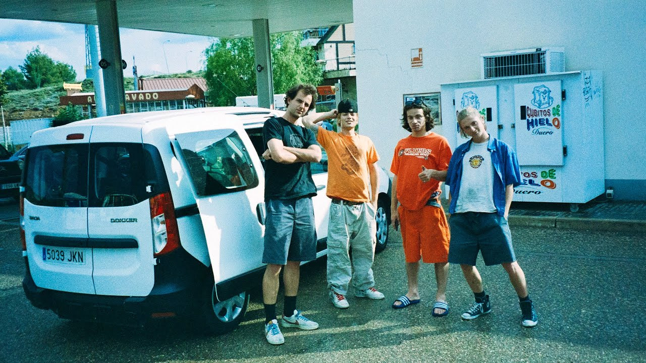 From Madrid to home theaters near you RASGUÑO is the passion project of Renan Garcia & Alex Barber. We believe this video shows you some of the future heroes in the Spanish skate scene and we look forward to their next project because everyone is only gonna grow from this.<br /><br />Film & Edit by Alex Barber.<br /><br />Check out the full article here:<br />place.tv/rasguno<br /><br />Or check us out on Instagram here:<br />www.instagram.com/placemag