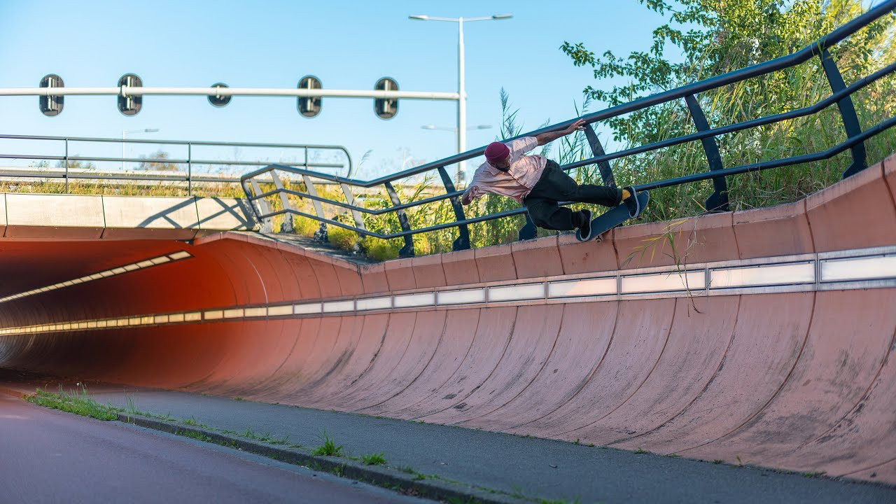 From China to Amsterdam Charles Lanceplaine explores new and contrasting places on the globe.<br /><br />Film & Edit by: Charles Lanceplaine<br /><br />Check out the article here:<br />place.tv/in-the-dam<br /><br />Or check us out on Instagram here:<br />www.instagram.com/placemag