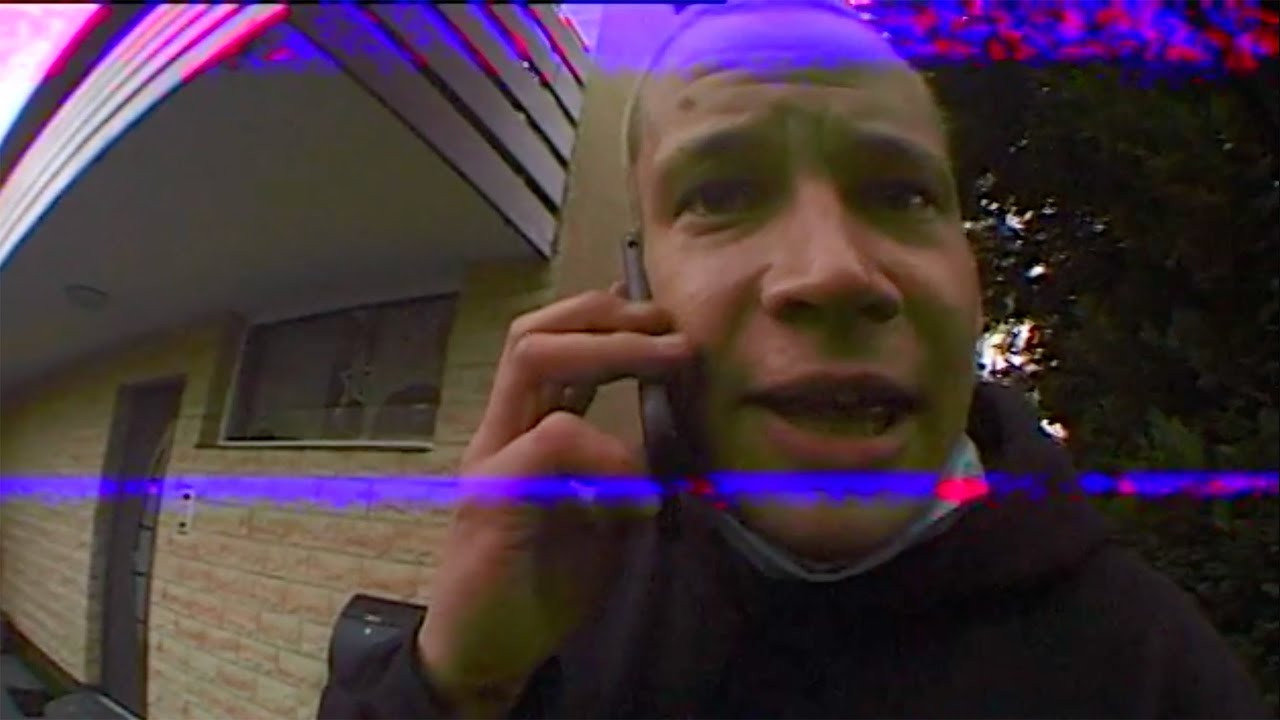 Our lovely Lea Isabell went out to the NRW area and from the dirt of Dortmund, Wuppertal and Remscheid came back with this dusty, rough but very fast piece of video by Max Hilsmann & Patrick Paulenz. <br /><br />Film & Edit by Max Hilsmann and Patrick Paulenz.<br /><br />Read the article here:<br />place.tv/dirrtyd<br /><br />Check us out on IG here:<br />www.instagram.com/placemag