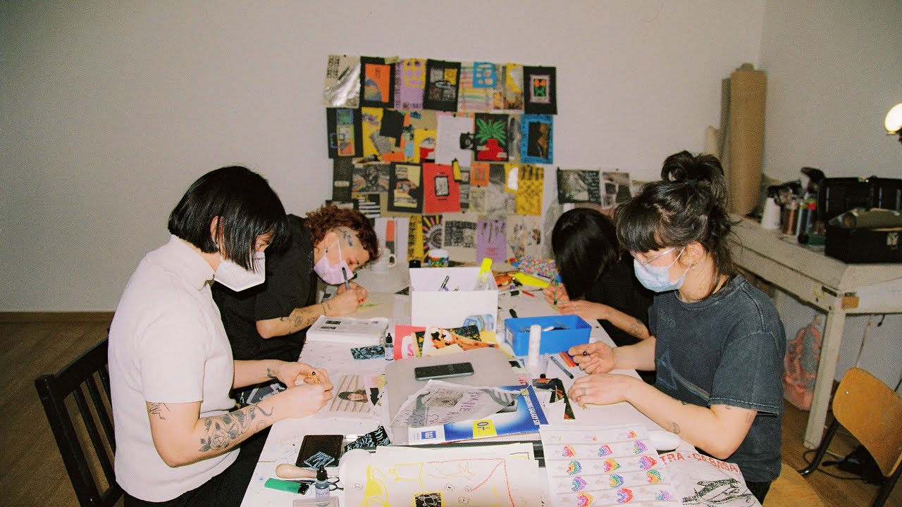 Today Place Magazine, adidas Skateboarding & Hera Skate are proud to host the first-ever PlacemakeaZine contest. This is an open forum for you to design and send your own zine to us. The winner will be selected by a panel of judges and elevated to an official Place Magazine as one part of the two-part issue including the Hera Skate Zine.<br /><br />Film & Edit by Peter Buikema.<br /><br />Photo by Laura Vifer.<br /><br />Go to our website to learn more about the contest:<br />place.tv/placemakeazine<br /><br />Or visit us on IG for updates:<br />www.instagram.com/placemag<br /><br />In collaboration with Hera Skate & adidas Skateboarding.