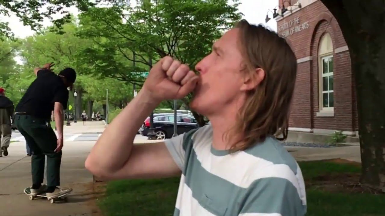 @fancyladskateco<br /><br />www.fancyladskateboards.com