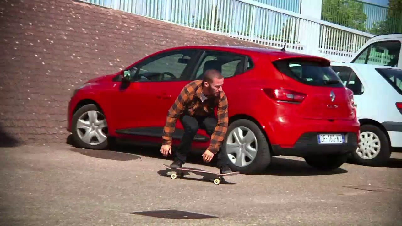 "INTO THE VAN" a skateboards movie by Ludo Azémar.<br /><br />Featuring: Samu Karvonen, Julien Bachelier, Thanos Panou, The Flowbos, Samuel Partaix, Roland Hirsch, Teemu Pirinen and the rest of the Antiz family.<br /><br />antizskateboards.com<br />Instagram: @antiz_skateboards