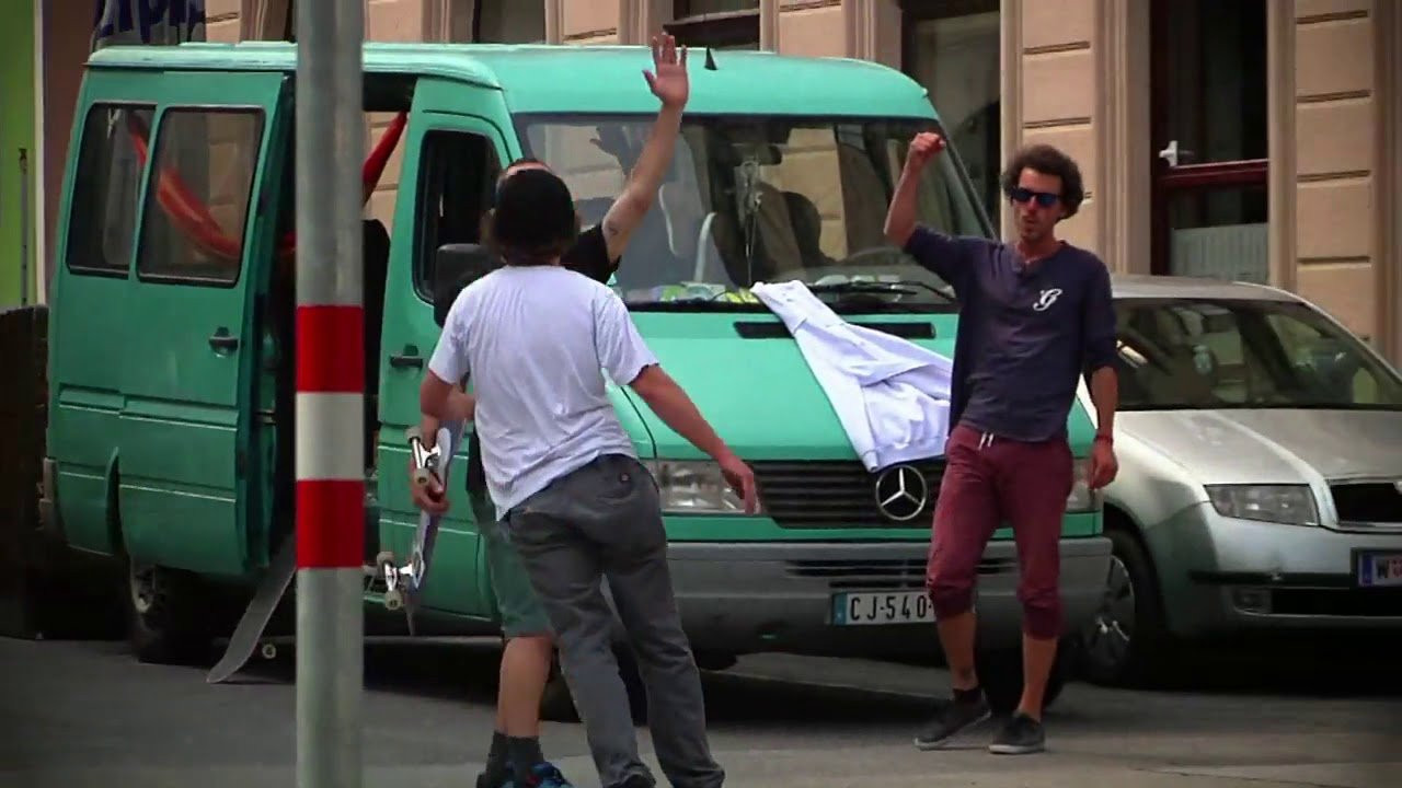 "INTO THE VAN" a skateboards movie by Ludo Azémar.<br /><br />Featuring: Samu Karvonen, Julien Bachelier, Thanos Panou, The Flowbos, Samuel Partaix, Roland Hirsch, Teemu Pirinen and the rest of the Antiz family.<br /><br />antizskateboards.com<br />Instagram: @antiz_skateboards