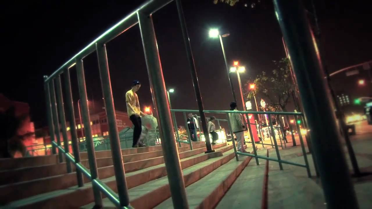 LA CLICHÉ PROMO video was shot in Lyon, Los Angeles, and some other places here and there from November 09 til July 10. Duration 12mns. Enjoy! Filmed and edited by Fred Mortagne