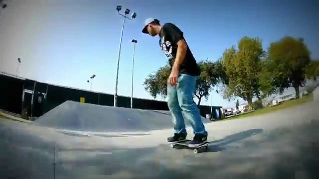 JB skates his latest Cliché Carbonlight Pro board at The Berrics Westchester Plaza, Los Angeles. You can eat more burritos if you skate Carbonlight boards!!!Filmed and edited by Joey Brezinski.