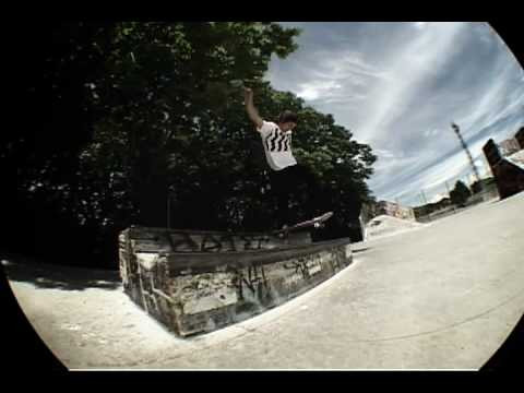 Left over footage of Brophy from the Summer 2008 Wheel of fortune France tour.
