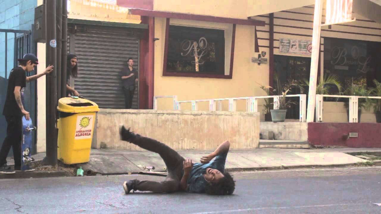 Rafael Torres demostrando que tambien patina switch.