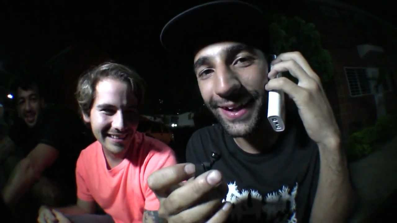 Nos sentamos con José, Joas y Joey tres de los Beerdogz para que nos hablen un poco de su video #Volumen666 que llega a la web en los próximos días. Todos los detalles de la realización, lo mejor, lo peor y un invitado especial en esta entrevista.