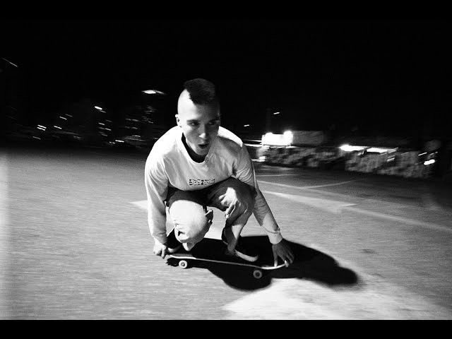 Johannes Schirrmeister is not a well-known skater, but he belongs to a group of young Berliners that are on a very good way to become more noted in the future. Next to the feature in our new issue, with photos shot on one day by our staff member Steffen Grap, we have a documentary made by Nils Hansen, featuring Johannes' day in Jerusalem.