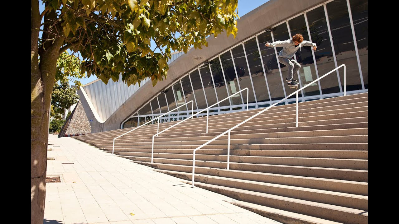 Adrien Bulard, is a person who does not think much about the tricks before hit it, and always likes to go for hammers after breakfast. This time it wasn't different. This back lip was in Tenerife while filming for a JART video. As you can see in the video there is no joke. <br /><br />Filmed by Dani Millan<br /><br /><br />SUSCRIBE NOW <br />http://www.youtube.com/user/jartskatevideos?sub_confirmation=1<br /><br />http://jartskateboards.com<br />http://facebook.com/jartskateboards<br />http://twitter.com/jartskateboards<br />http://instagram.com/jartskateboards