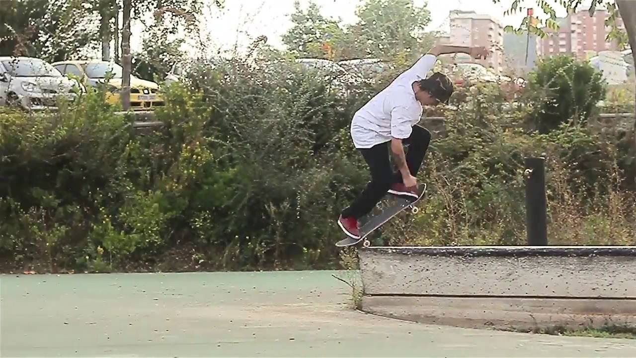 Joan Galceran is new addition to the international team. Check the full clip and keep and eye on his last trick!<br /><br />Please suscribe: http://www.youtube.com/user/jartskatevideos?sub_confirmation=1<br /><br />Film - Charles Chaves, Javier Menendez, Josep Arinyo Manuel Aguilar and Adrian Bravo<br />Edit - Charles Chaves<br /><br />http://jartskateboards.com<br />http://facebook.com/jartskateboards<br />http://twitter.com/jartskateboards<br />http://instagram.com/jartskateboards