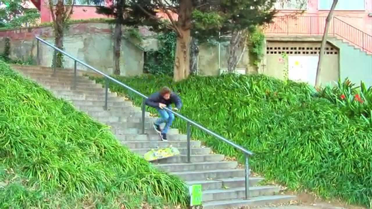 Adrien Bulard masive feeble grind in Barcelona.<br />Please suscribe: http://www.youtube.com/user/jartskatevideos?sub_confirmation=1<br />Shop: http://hlcdist.com<br /><br />Fim by Dani Millán<br />http://jartskateboards.com<br />http://facebook.com/jartskateboards<br />http://twitter.com/jartskateboards<br />http://instagram.com/jartskateboards