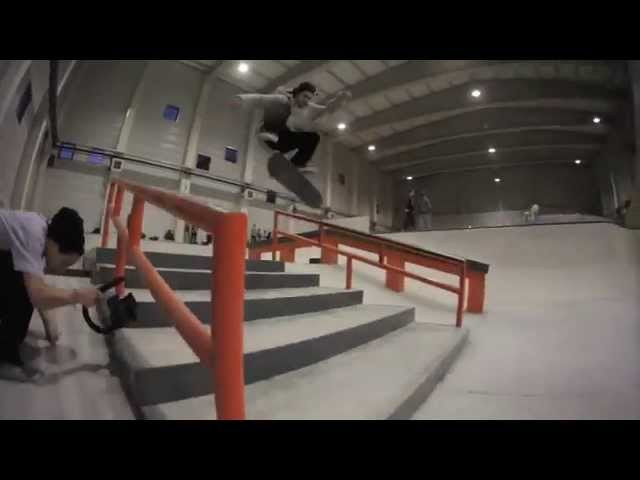 Some of the Jart team just made a quick trip to Andorra to shred the amazing 360 Extreme park.<br />Riders - Francesco Salini, Sergio Muñoz, Roger Silva, Mark Frölich & Kristian Krasimirov.<br />Film & Edit - Alex Braza<br />Music - stupid dude from UNIVERSAL<br />jartskateboards.com<br />facebook.com/jartskateboards<br />@jartskateboards