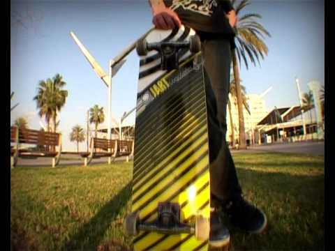 MARK FRÖLICH PRESENTS HIS FRIEND: ALEX FIEDLER<br /><br />CHECK OUT MORE CLIPS AT : WWW.JARTSKATEBOARDS.COM