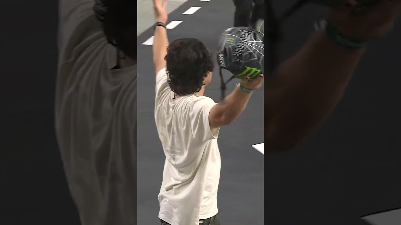 Enjoy the videos and music you love, upload original content, and share it all with friends, family, and the world on YouTube.