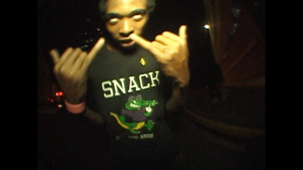 'WELL RAGGEDY'<br />December 2017 in Kingston & St. Thomas, Jamaica<br /><br />Feat. Roger Krebs, Sean Cullen, Matt Gottwig, Zack May, AJ Petit, & Frog Boss<br /><br />Directed by Zach Chamberlin