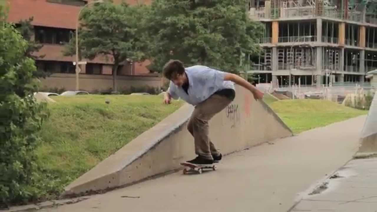 Filmed by Benjamin Lachance, Frenchie & Eric Lebeau <br />Edited by Eric Lebeau<br />http://feder-8.com/