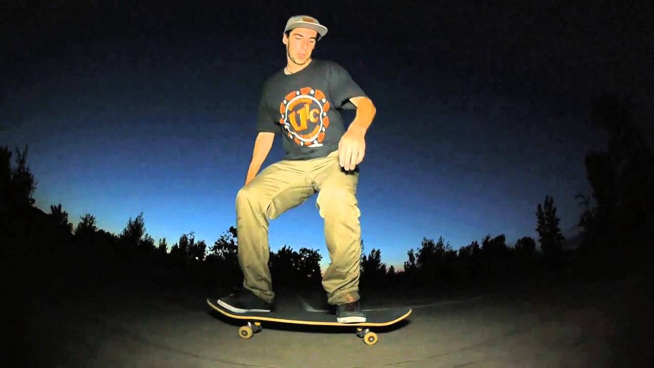 CLICK HERE FOR THE ORIGINAL VERSION: http://youtu.be/4vrTV_mRGVY <br />Here's some clips that didn't make the cut; new full part will be online at fall 2014 ;)<br />Filmed by Phil Charlebois<br />http://www.feder-8.com/<br />http://www.ulcskateboards.com/<br />https://www.facebook.com/YouWheels