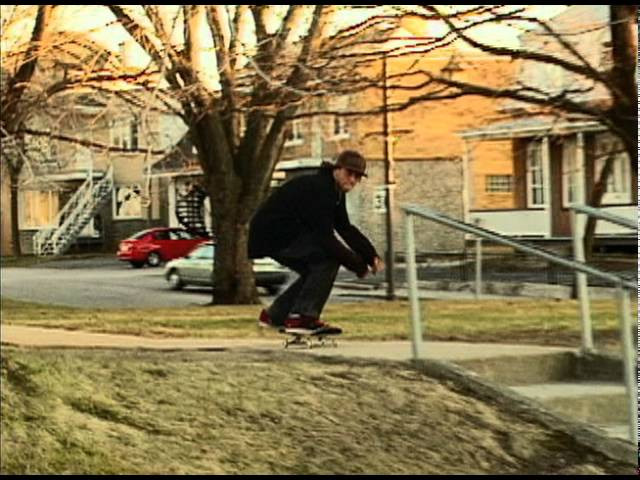 Independent movie by Éric St-Laurent, Sam Greenwood & Vincent Laquerre<br /> <br /> Sponsored by http://www.ulcskateboards.com/