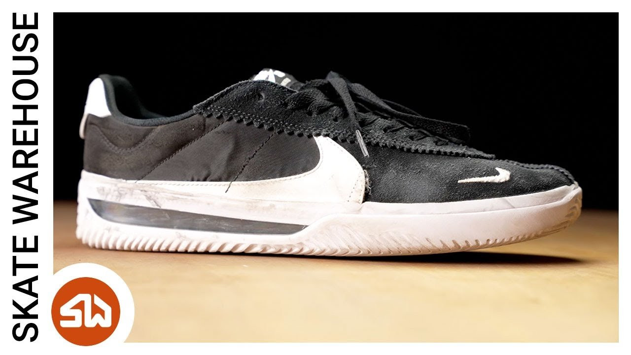Mark goes over the new Nike SB BRSB and how it feels, holds up over time, and what to expect out of this modern take on a classic shoe.<br /><br />Skating & Commentary by Mark Carlisle<br />Filmed & Edited by Mikey Vedrin<br /><br />Shop: https://www.skatewarehouse.com<br />Facebook: https://www.facebook.com/SkateWarehouse<br />Twitter: https://twitter.com/skate_warehouse<br />Instagram: http://instagram.com/skatewarehouse