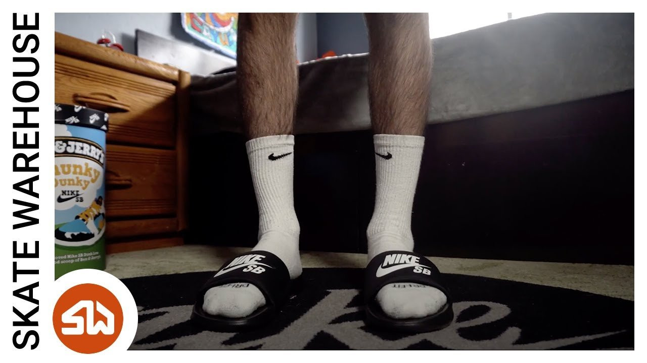 Nike SB Victori Slides Commercial by Skate Warehouse<br />Kick back after your skate sesh in the Nike SB Victori Slides.<br /><br />Shop now: https://www.skatewarehouse.com/Nike_SB_Victori_One_Slide_Shoes/descpage-NKV1BWB.html<br /><br />Filmed & Edited by Mikey Vedrin<br /><br />Shop: https://www.skatewarehouse.com<br />Facebook: https://www.facebook.com/SkateWarehouse<br />Twitter: https://twitter.com/skate_warehouse<br />Instagram: http://instagram.com/skatewarehouse