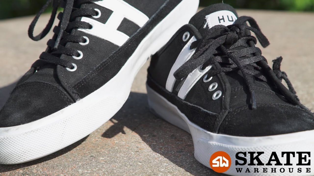 Shop HUF Footwear: http://bit.ly/HUF_Hupper2<br /><br />The Hupper 2 is the latest footwear offering from HUF, and this mean machine is ready to rock 'n' roll with whatever you throw at it. Jeff and T laced up a couple pairs to see how the Hupper 2 holds in in real life situations, tune in to see this show-stopper in action!<br /><br />Shop HUF Footwear: http://bit.ly/HUF_Hupper2<br /><br />Filmed & edited by Chandler Beck<br /><br />Had your Daily Dose? Get yours HERE: http://bit.ly/1y49Ync<br /><br />Want to see more Skate Warehouse videos on the regular? <br />Subscribe to our YouTube Channel to stay plugged in. Go skate! http://www.youtube.com/wwwskatewarehousecom<br /><br />Facebook: https://www.facebook.com/SkateWarehouse<br />Twitter: https://twitter.com/skate_warehouse<br />Instagram: http://instagram.com/skatewarehouse<br />Google+: https://plus.google.com/+SkateWarehouse/